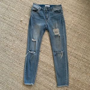 Distressed skinny denim high wasted denim
